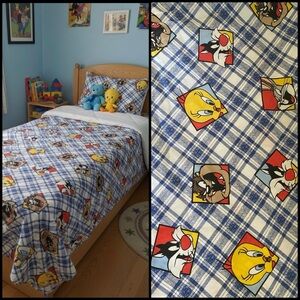 Vintage 1995 Looney Tunes Warner Bros. Character Plaid Blue WhiteTwin Flat Sheet